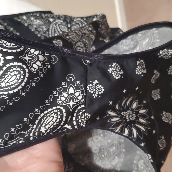 Bandana print bodysuit - Picture 4 of 7